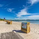 Hotel Beachside 4*