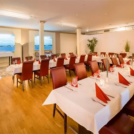 Hotel Beachside