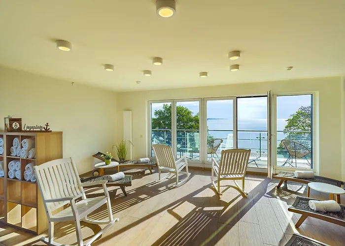 Beachside 4*