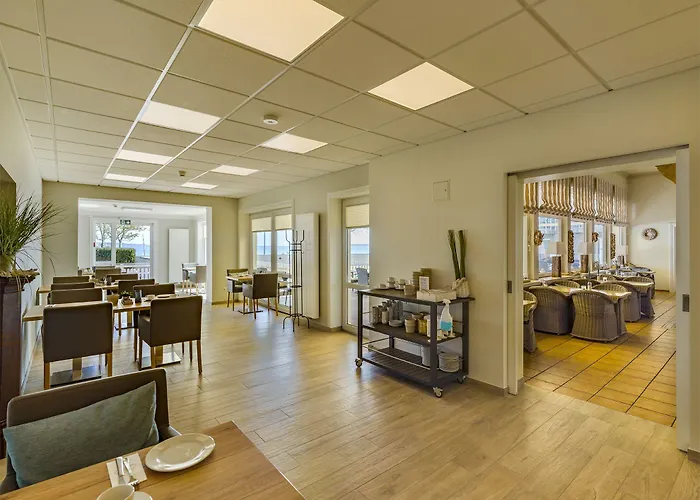 Szálloda Beachside 4*